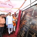 मुख्यमंत्री पुष्कर सिंह धामी ने उत्तरकाशी जिले के पुरोला में लगभग 210 करोड़ की विभिन्न विकास योजनाओं का किया शिलान्यास और लोकार्पण